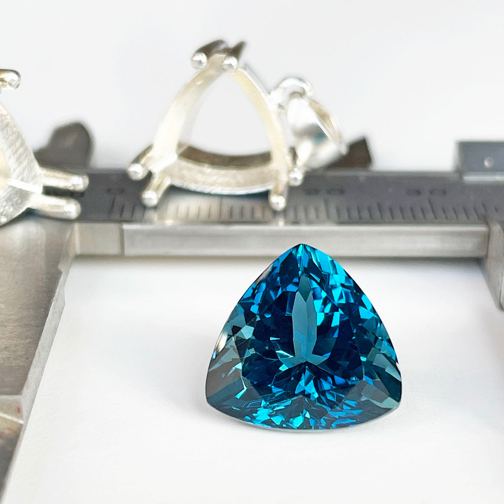 Topaz - London Blue Trilliant Cut - 13.03ct