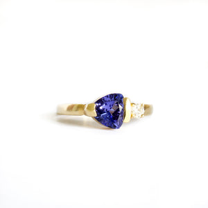 Trilliant Cut Tanzanite with Singular Diamond Accent Yellow Gold Ring