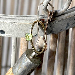 Yellow Gold Raised Four Claw Peridot Stacking Ring