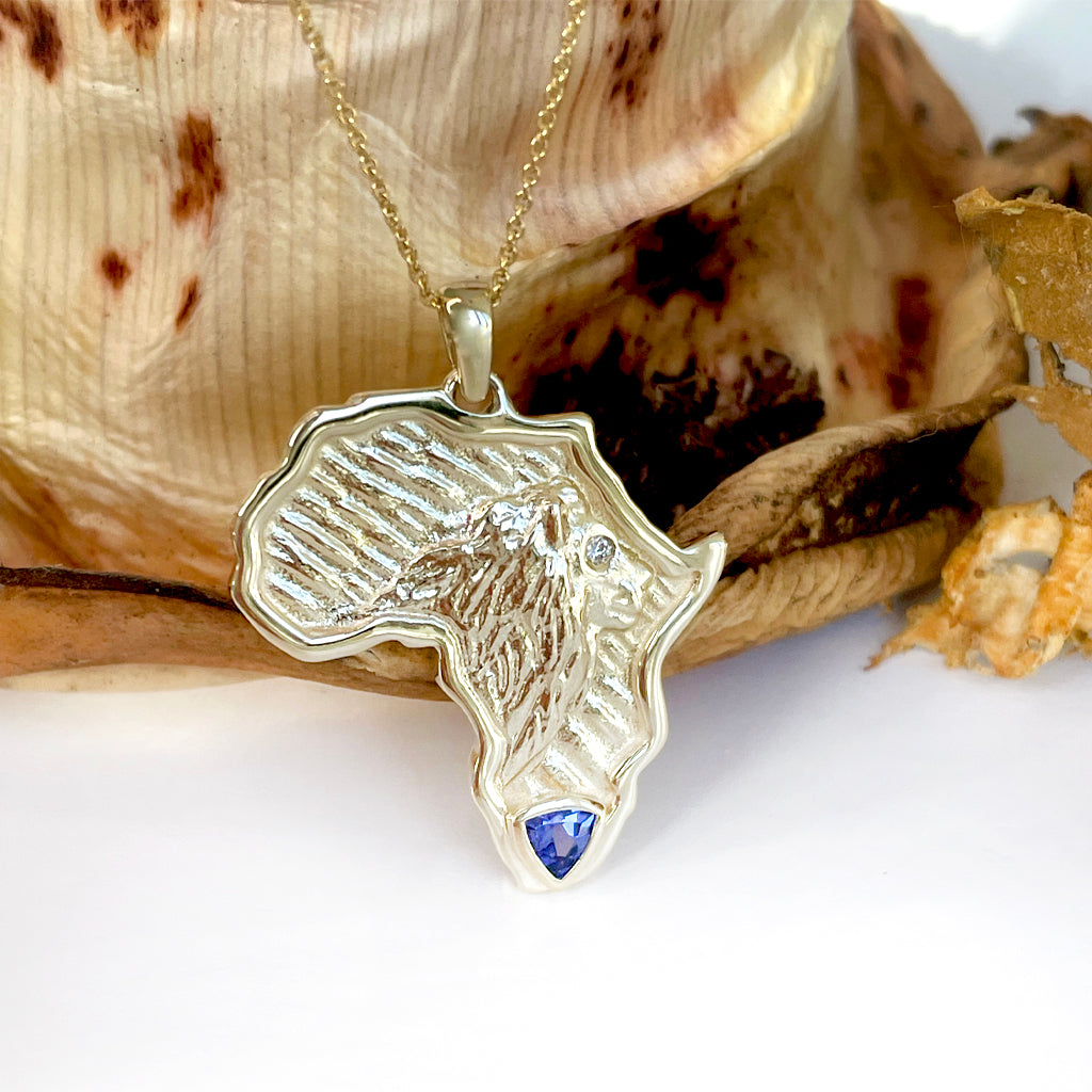 Africa Lion Tanzanite With Diamond Accent Yellow Gold Pendant