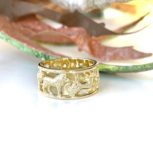 Double Facing Lions Yellow Gold Ring