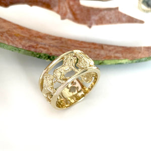 Double Facing Lions Yellow Gold Ring