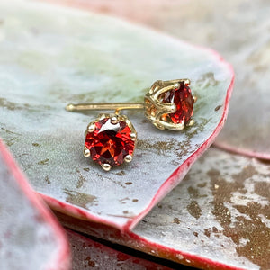 Classic Yellow Gold Six Claw Garnet Studs