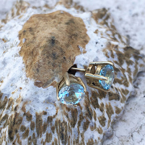 Four Claw Aquamarine Yellow Gold Studs