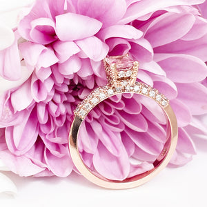 Breathtaking Morganite and Diamond Rose Gold Ring