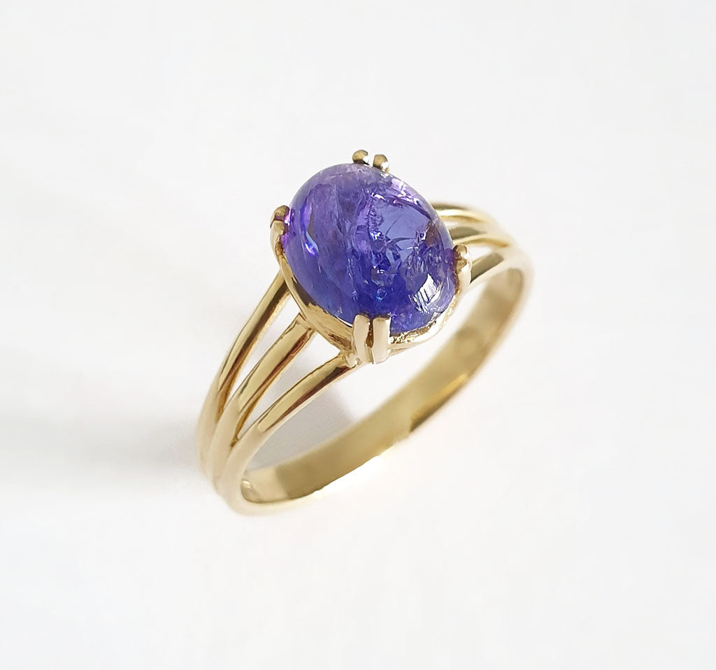 Cabochon Oval Cut Tanzanite Three Band Shoulder Yellow Gold Ring