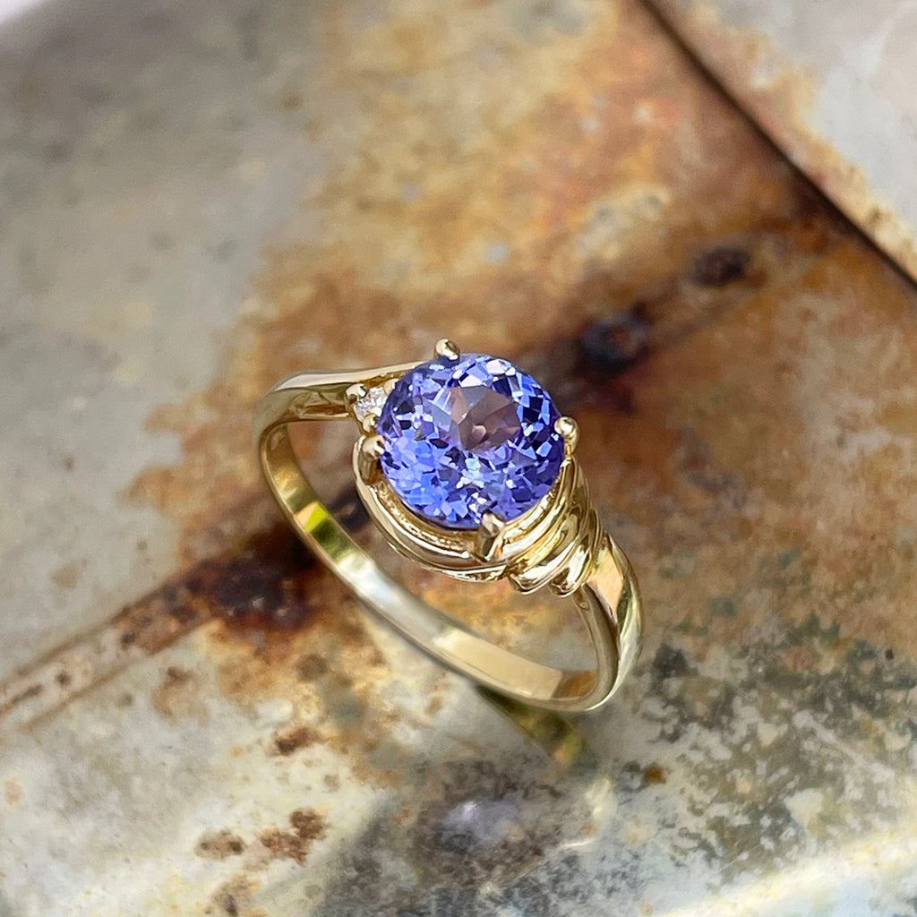 Chic Side Shoulder Rouched Tanzanite and Diamond Yellow Gold Ring