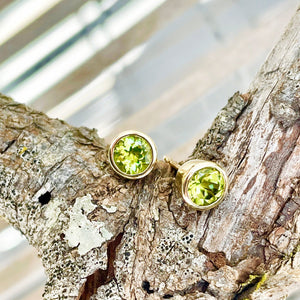 Classic Round Bezel Set Peridot Studs 