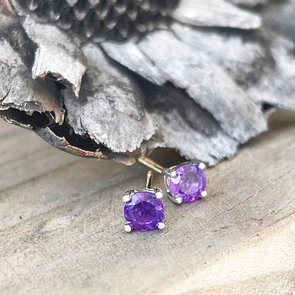 Classic White Gold Four Claw Round Cut Amethyst Studs