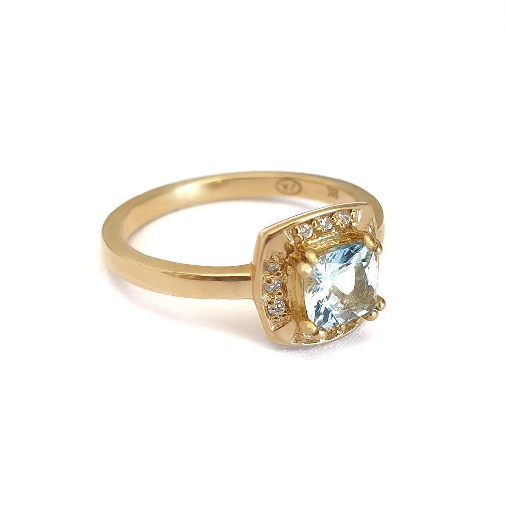   Cushion Cut Aquamarine, Diamond and Gold Ring