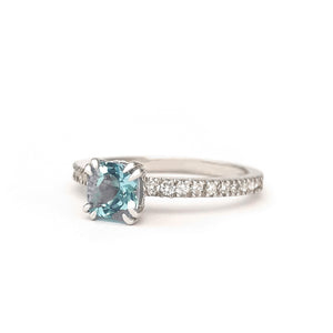 Delicious Double Claw Aquamarine and Diamond Band Ring
