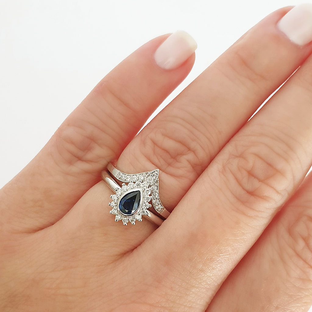 Sapphire pear halo ring sale