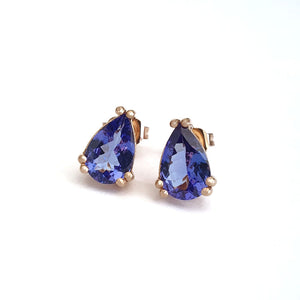 Double Claw Pear Cut Tanzanite Rose Gold Studs