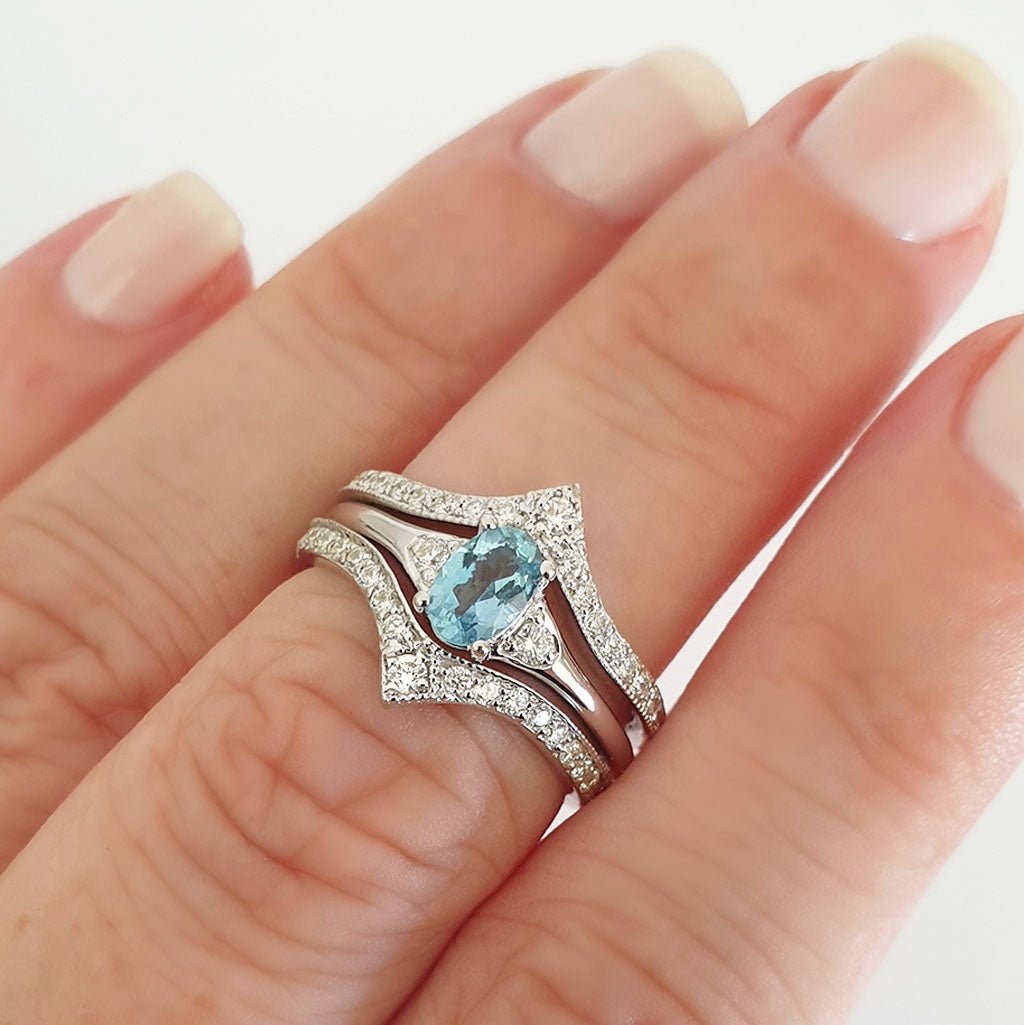 Double wedding band around outlet engagement ring