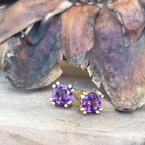 Double Four Claw Yellow Gold Cushion Amethyst Studs