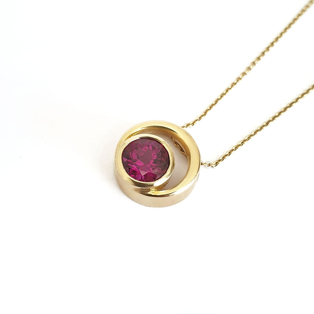  Double Round Yellow Gold Grape Garnet Pendant