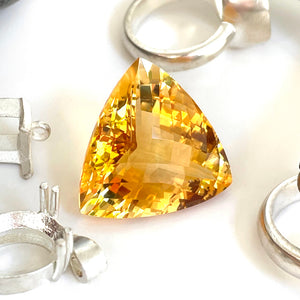 Citrine - Orange Trilliant Cut - 41.09ct