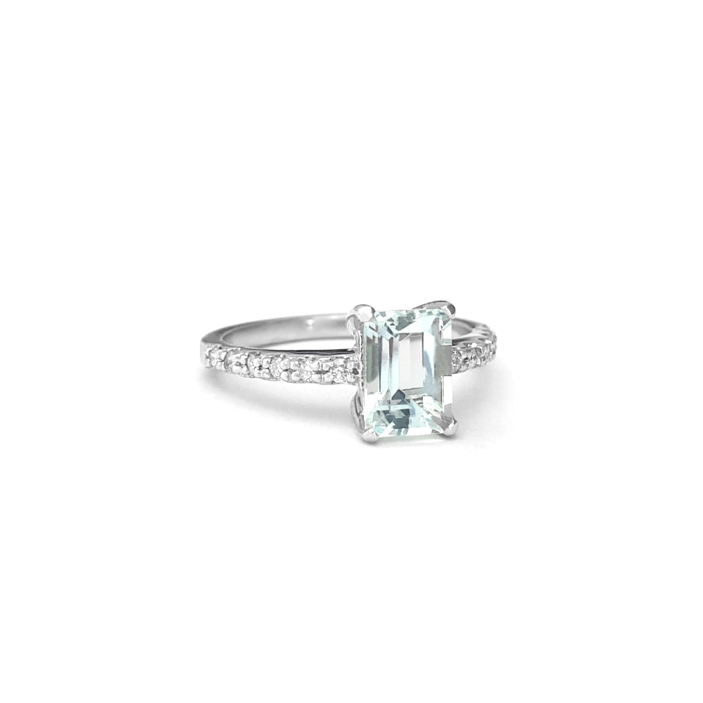 Elegant Octagonal Cut Aquamarine and Diamond Band White Gold Ring