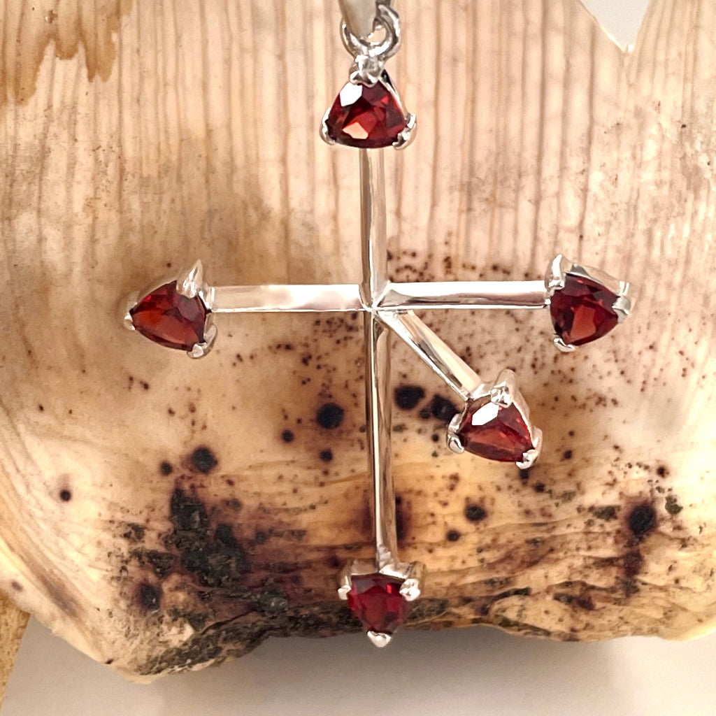 Trilliant Red Garnet and White Gold Southern Cross Pendant