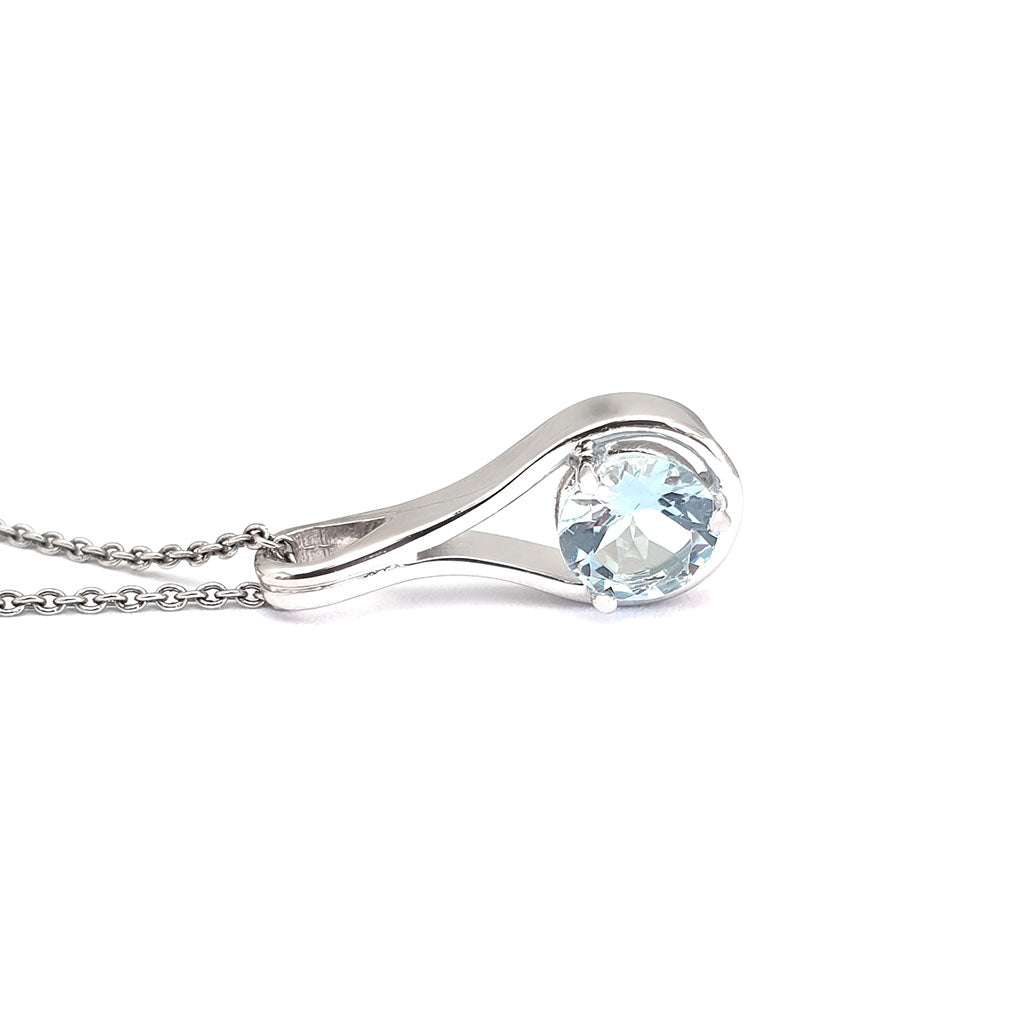   Elegant Double Line Bale Aquamarine Pendant