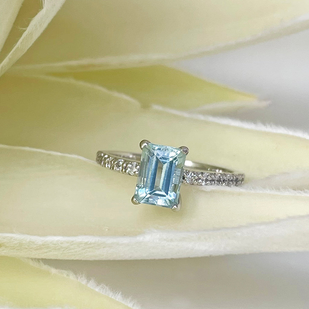 Elegant Emerald Cut Aquamarine and Diamond Band White Gold Ring