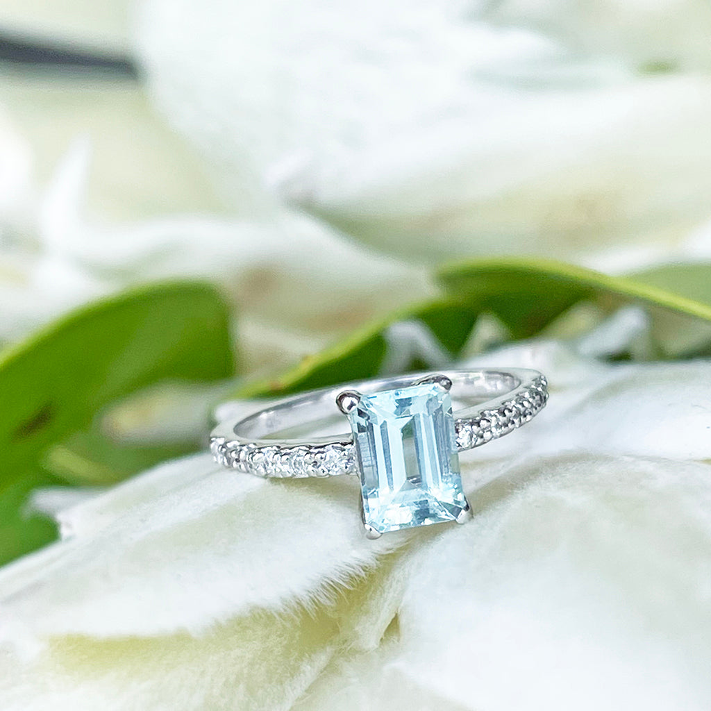 Elegant Emerald Cut Aquamarine and Diamond Band White Gold Ring