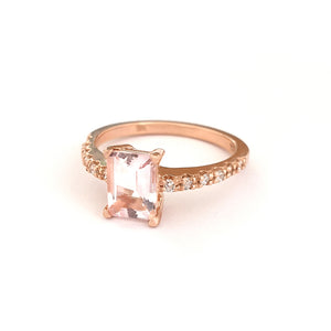 Elegant Emerald Morganite and Diamond Band Rose Gold Ring