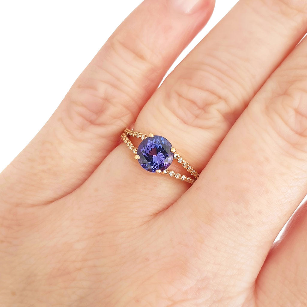 Elegant Split Diamond shank set with Tanzanite
