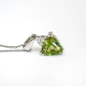  Elegant Trilliant Cut Peridot with Trilogy Diamond Highlight Pendant