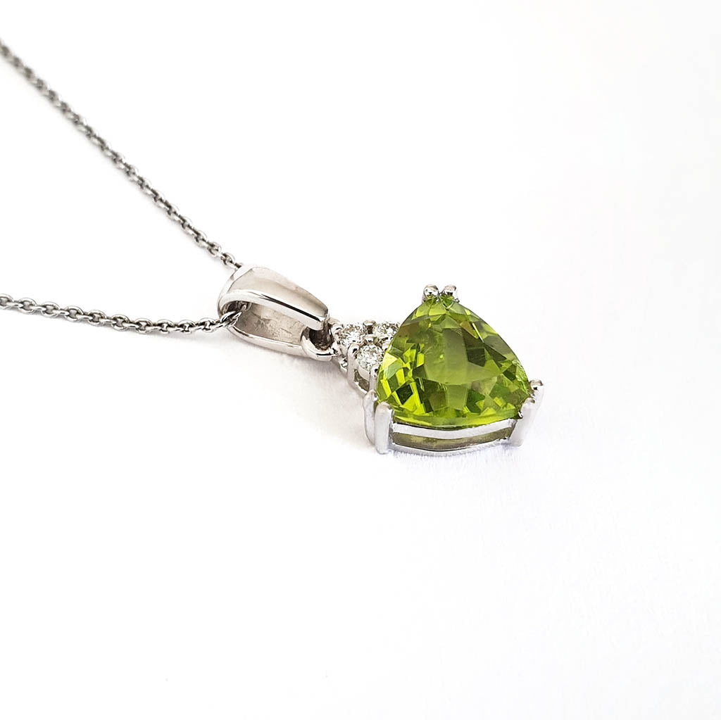  Elegant Trilliant Cut Peridot with Trilogy Diamond Highlight Pendant