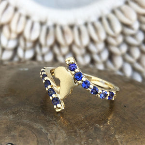 Elegant Twist Yellow Gold Africa Tanzanite Ring 