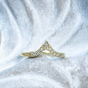 Exotic Nine Diamond Yellow Gold Crown Ring