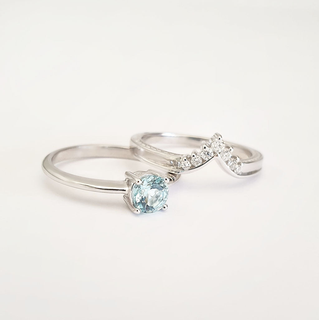 Four Claw Round Aquamarine and Seven Diamond Crown Wedding band Set