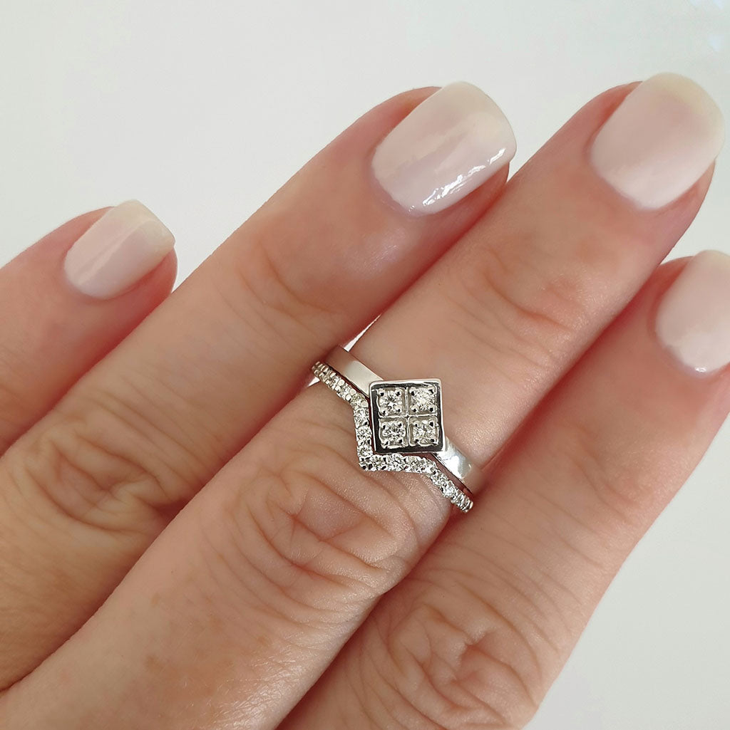 Four White Diamond Square Engagement ring with Diamond V-Pointed Wedding Band Set
