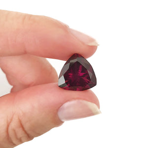 Garnet - Rhodolite Trilliant Cushion Cut - 7.10ct