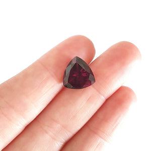 Garnet - Rhodolite Trilliant Cushion Cut - 7.10ct