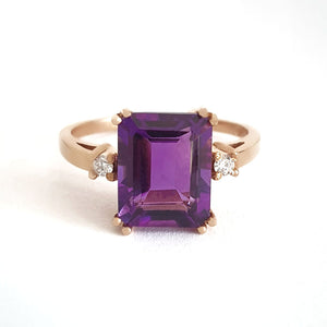  Glamorous Octagonal Cut Amethyst with Petite Accent Diamond Ring