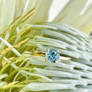 Solitaire Aquamarine Round Cut Four Claw Ring