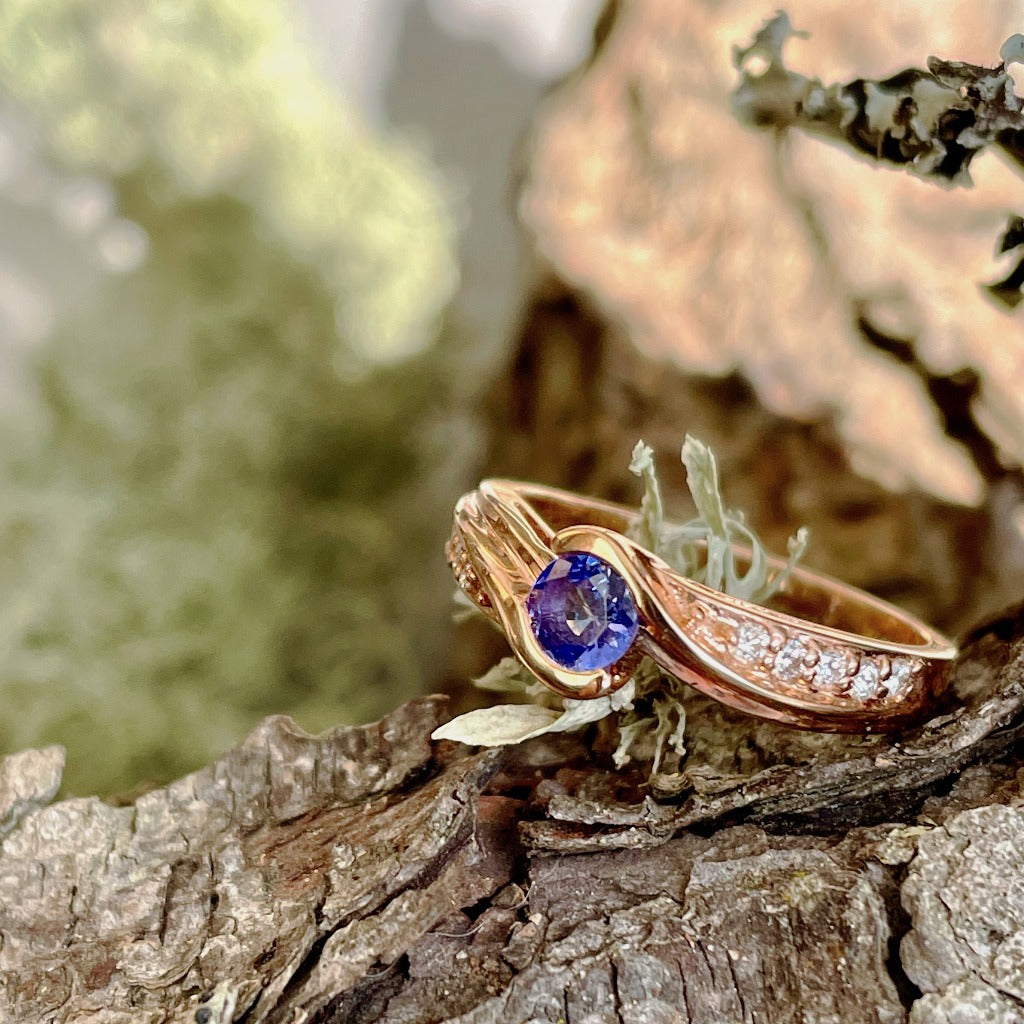 Half Bezel Twist Tanzanite and Playful Diamond Shoulder Rose Gold Ring