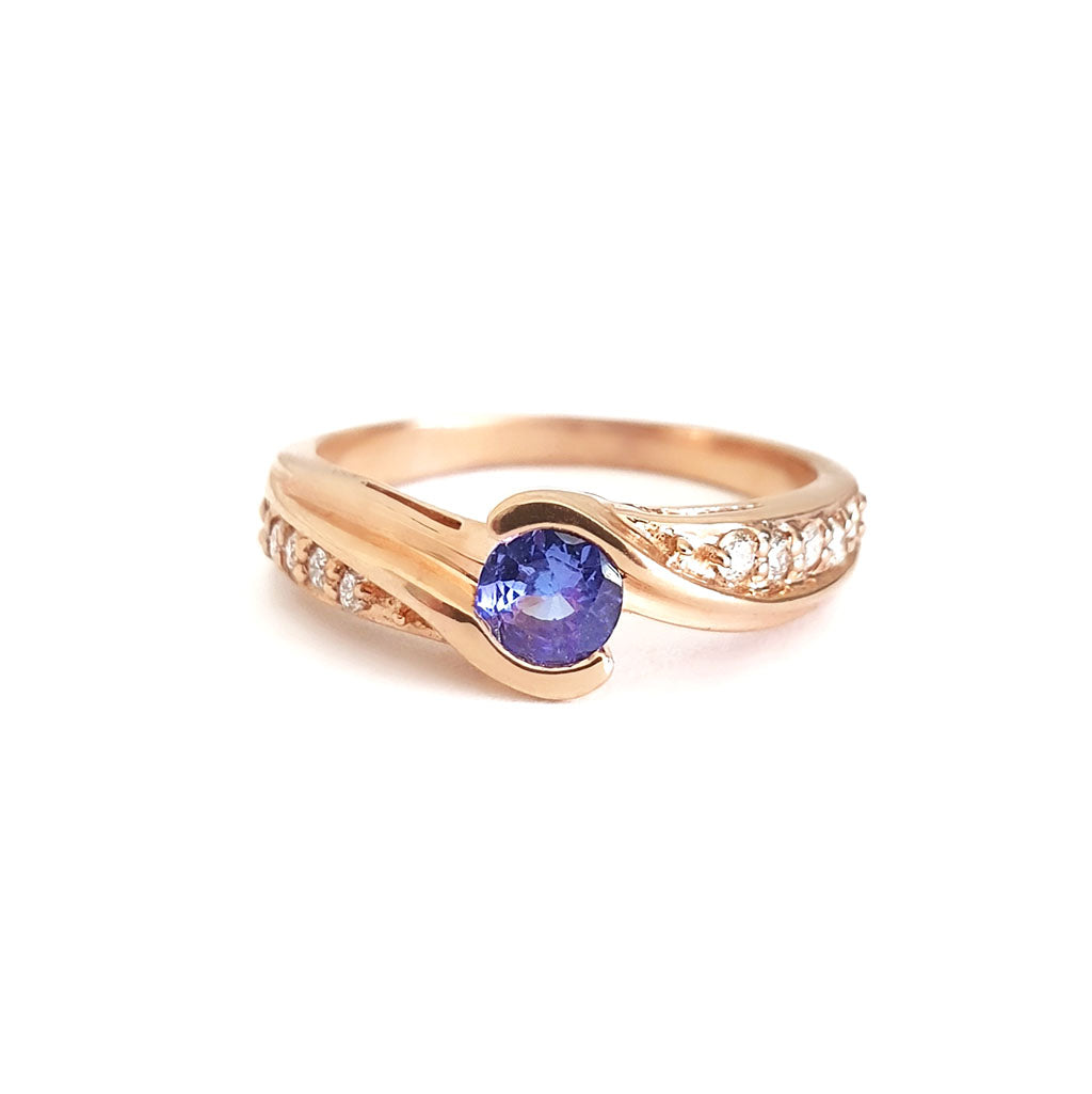 Half Bezel Twist Tanzanite and Playful Diamond Shoulder Rose Gold Ring