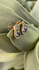 Breathtaking Luxurious  Tanzanite And Diamond Studs
