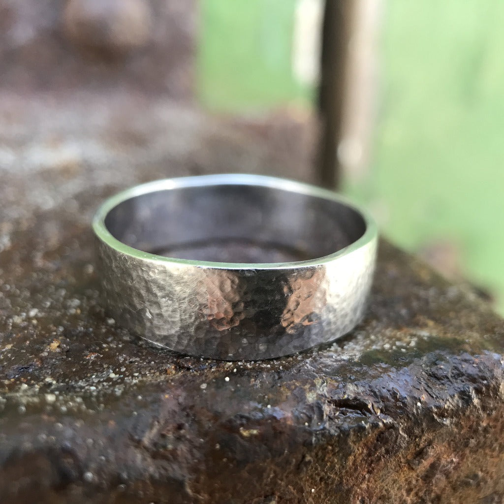 Mens Handcrafted White Gold Band