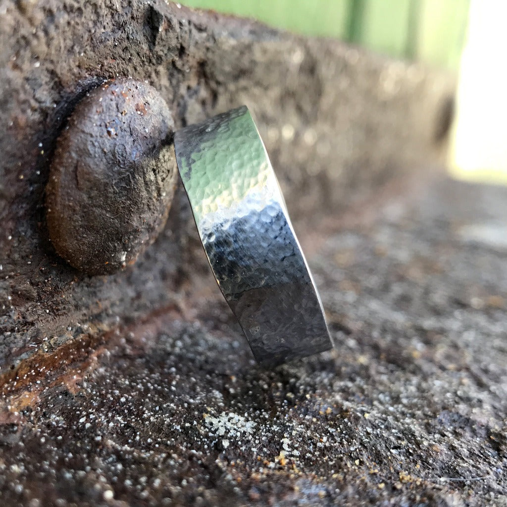 Mens Handcrafted White Gold Band