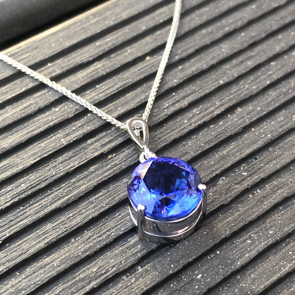 Handcrafted Solitaire Tanzanite Droplet Bale Pendant