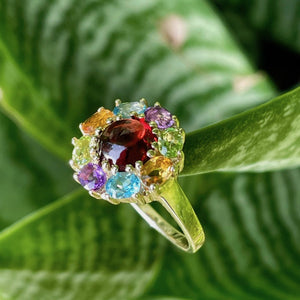 Rainbow Flower Garnet Cabochon Ring