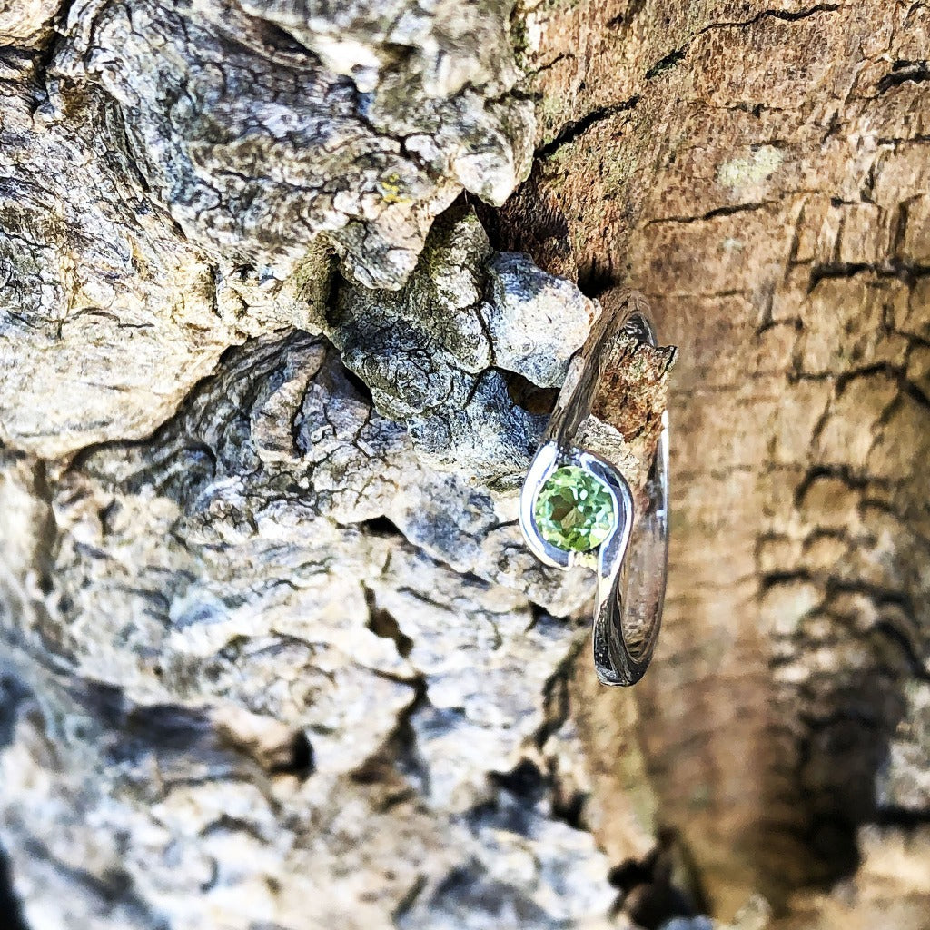 Silver Solitaire Peridot Ring