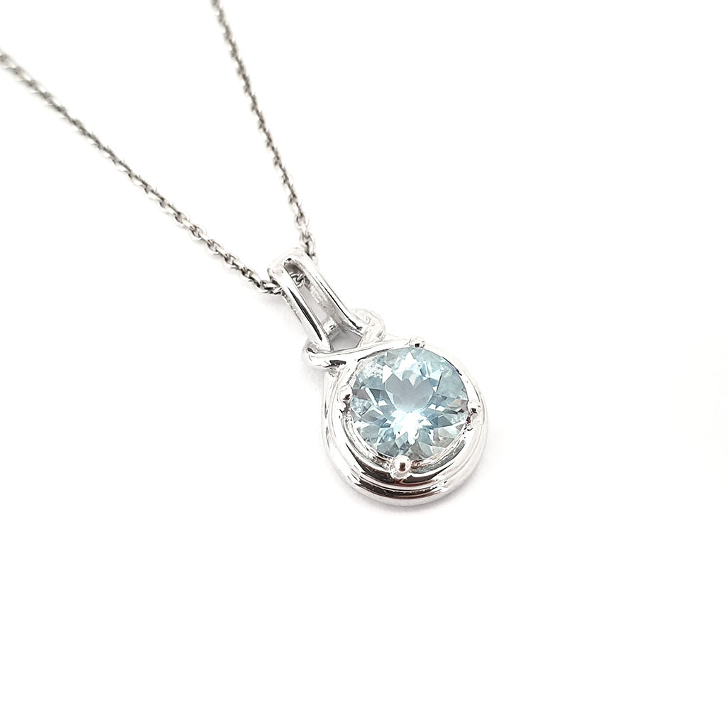    Knotted Bale Aquamarine Pendant