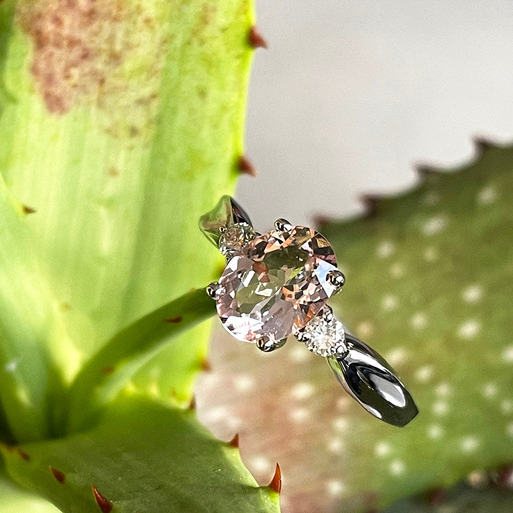 Lightly Crimped Oval Cut Morganite and Diamond Highlight Ring