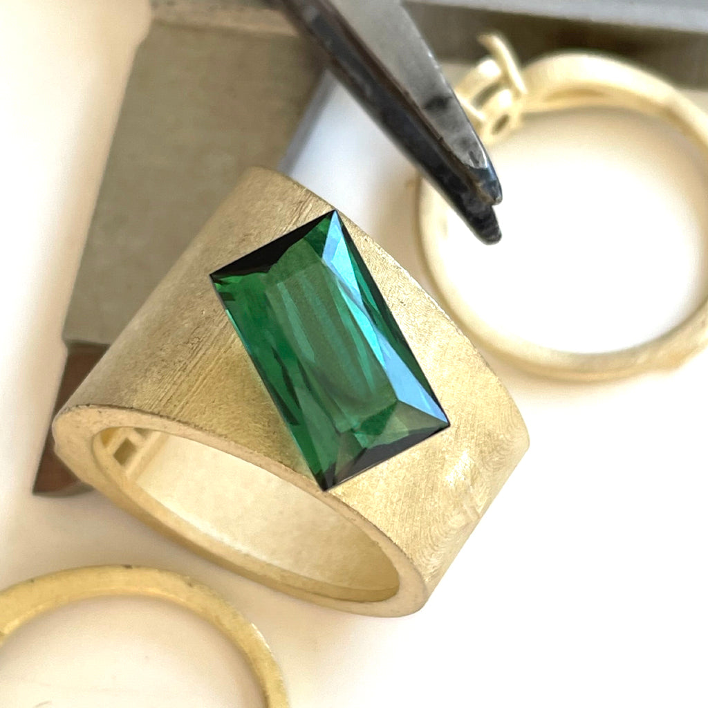 Tourmaline - Green Octagonal Cut - 4.08ct