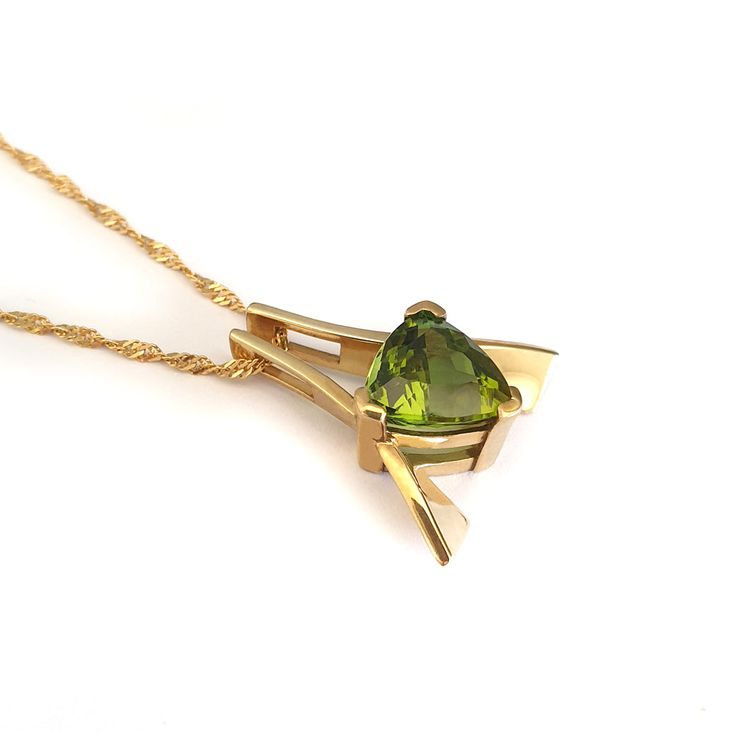 Trilliant Cut Green Tourmaline and Gold Pendant